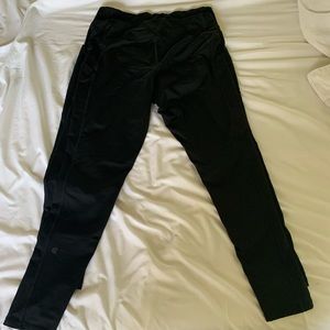 Black leggings (active)